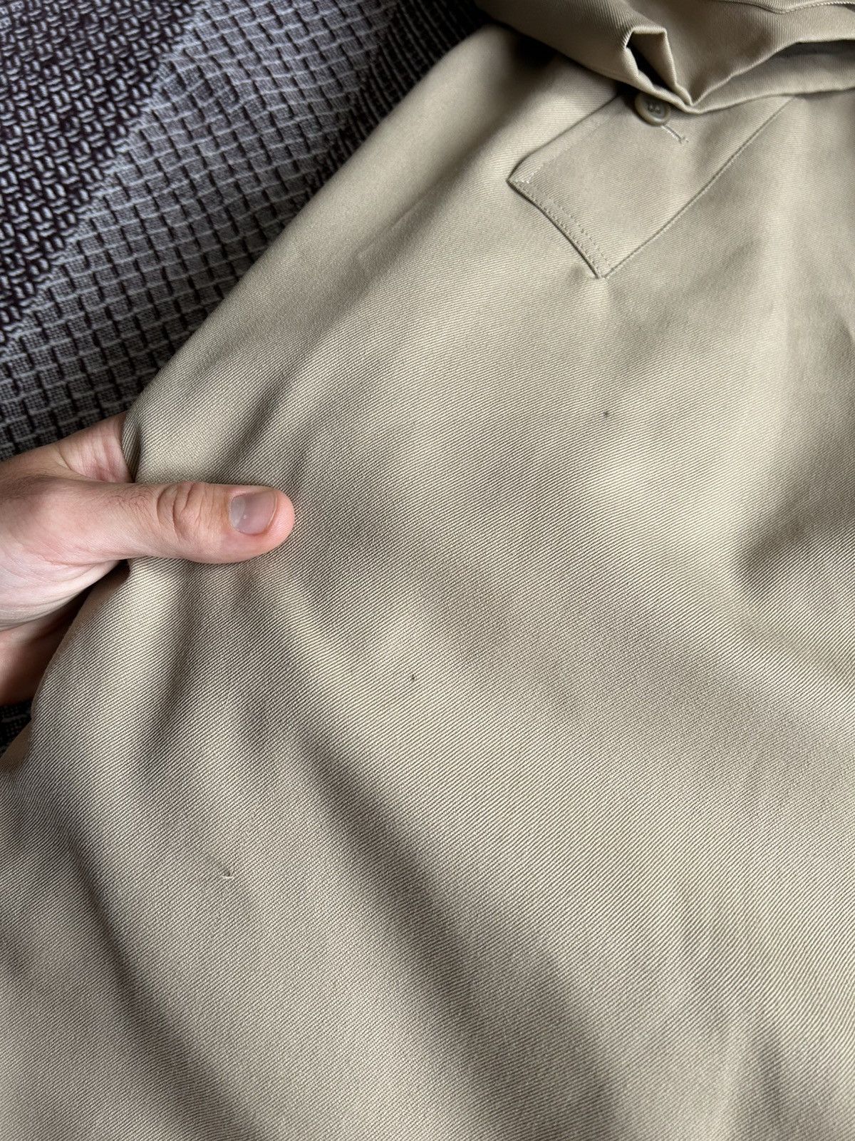 Burberry Vintage Burberrys 90s Heavy Trench Coat Mens Solid Style Size US XL / EU 56 / 4 - 4 Thumbnail