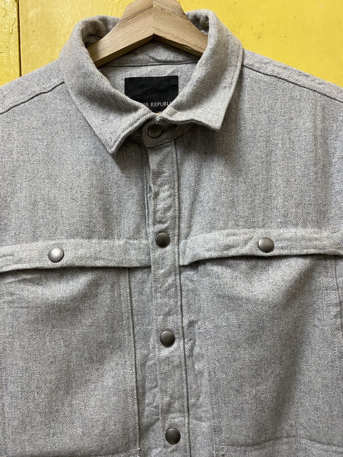 Banana Republic Banana Republic Jaket Snap Button Grey Colour Size US M / EU 48-50 / 2 - 7 Thumbnail