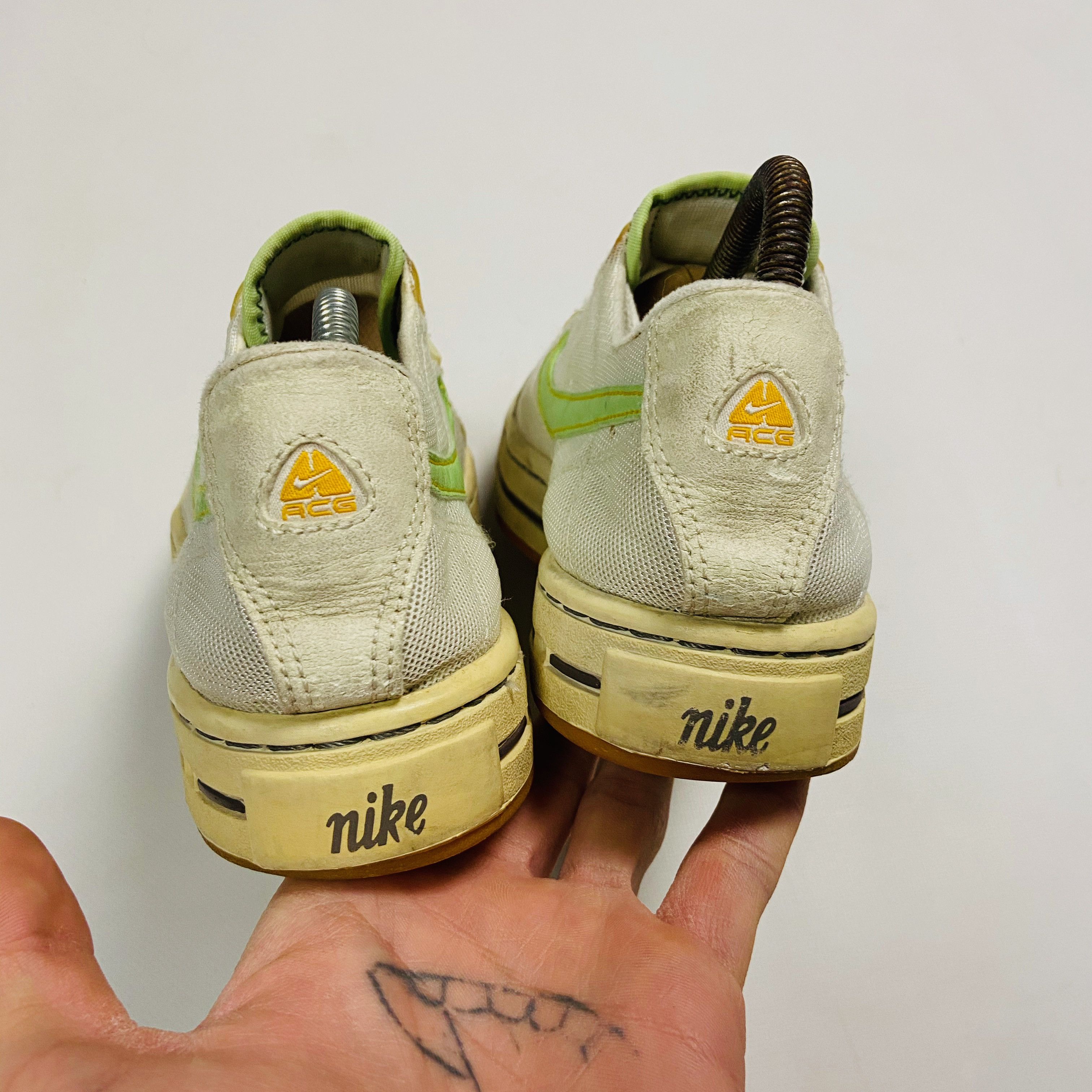 Nike ACG NIKE ACG CANVAS OUTDOOR SNEAKERS - 5019 Size US 7 / EU 40 - 7 Thumbnail