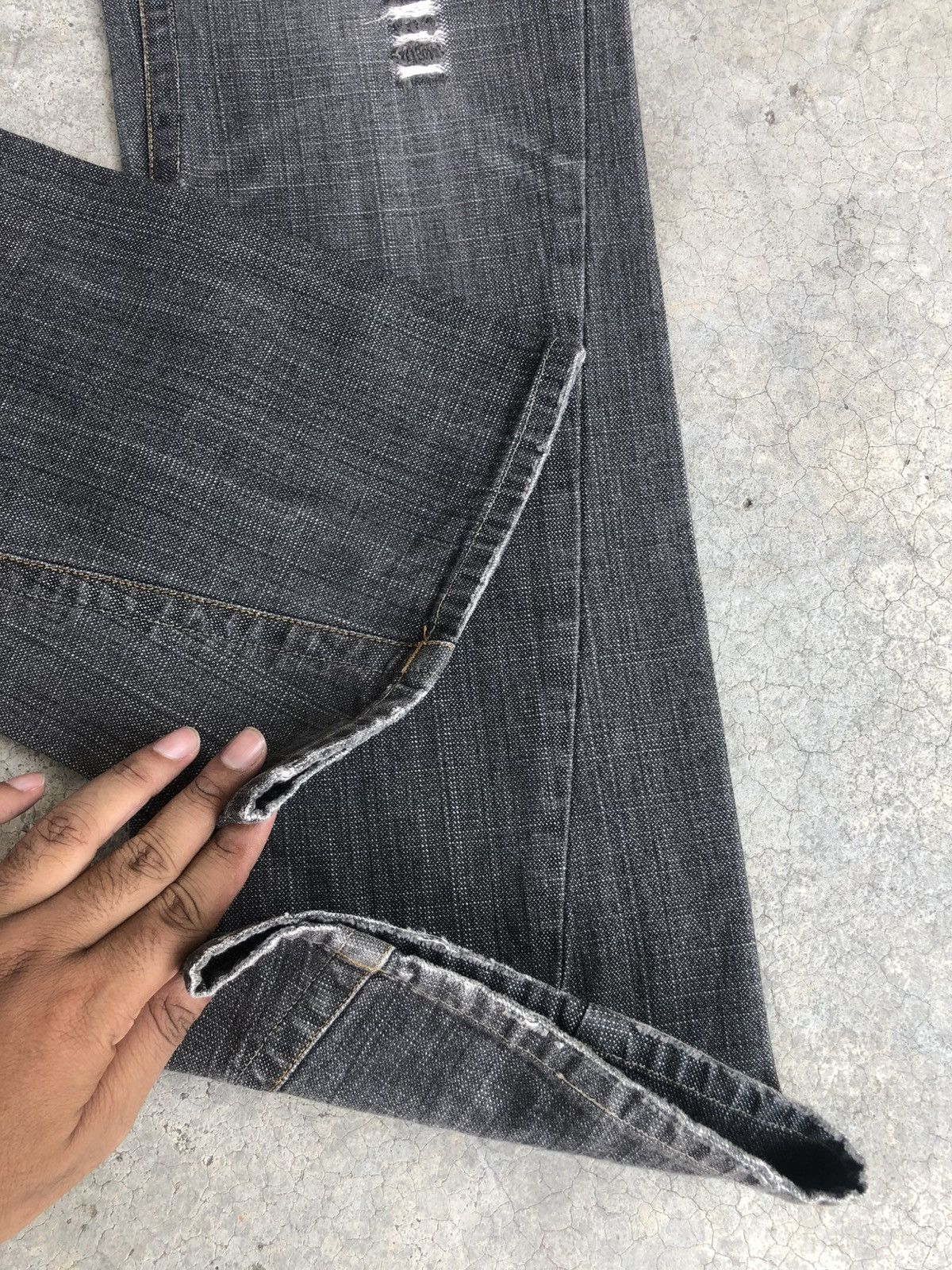 If Six Was Nine Japanese Woolrich Flared Jeans Distressed Denim Size US 31 - 13 Thumbnail