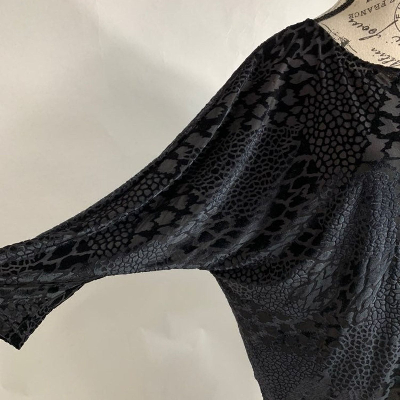 Chicos Chico's Blouse Women's Size 4 Black Top Side Tie 3/4 Sleeve Size XXL / US 16-18 / IT 52-54 - 9 Thumbnail