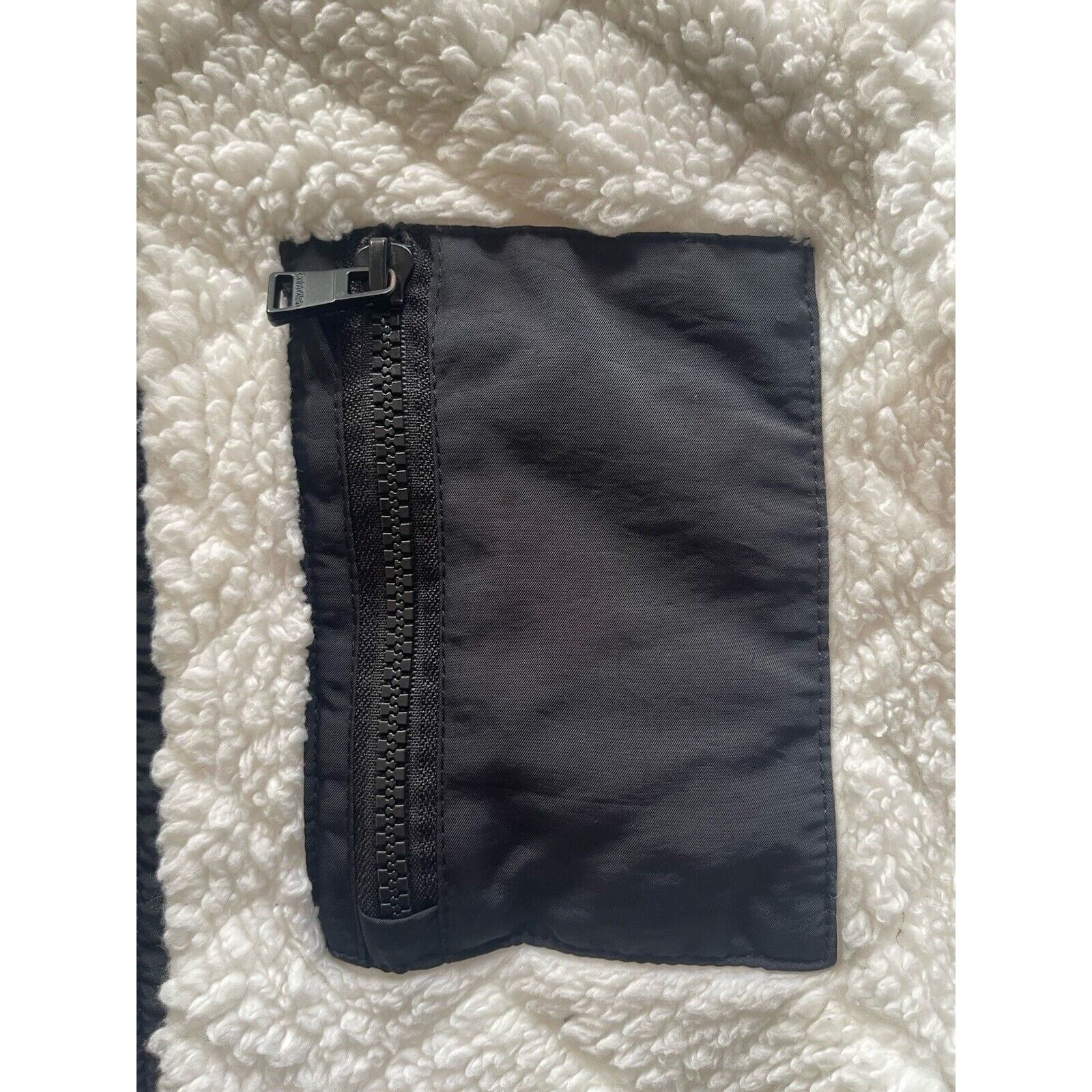 Calvin Klein Calvin Klein Performance Teddy Zip Up Jacket S Gentle Wear Size S / US 4 / IT 40 - 4 Thumbnail