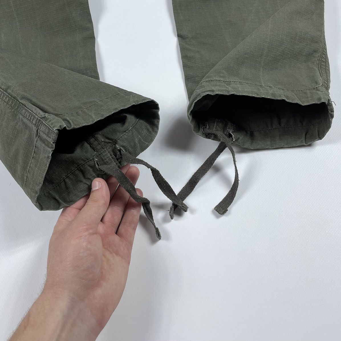 Carhartt Vintage Carhartt Distressed Cargo Aviation Pants Size US 33 - 13 Thumbnail