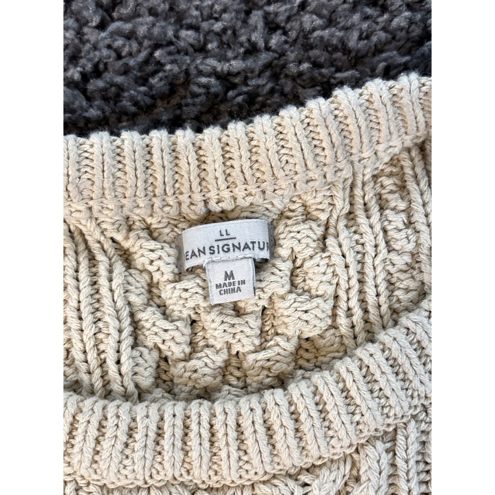Vintage LL BEAN Signature Ivory Cotton Fisherman Heavy Cable Knit Sweater Women's M Casual Ribbed Crew Neck Raglan Sleeve Pullover 100% Cotton Size M / US 6-8 / IT 42-44 - 4 Thumbnail