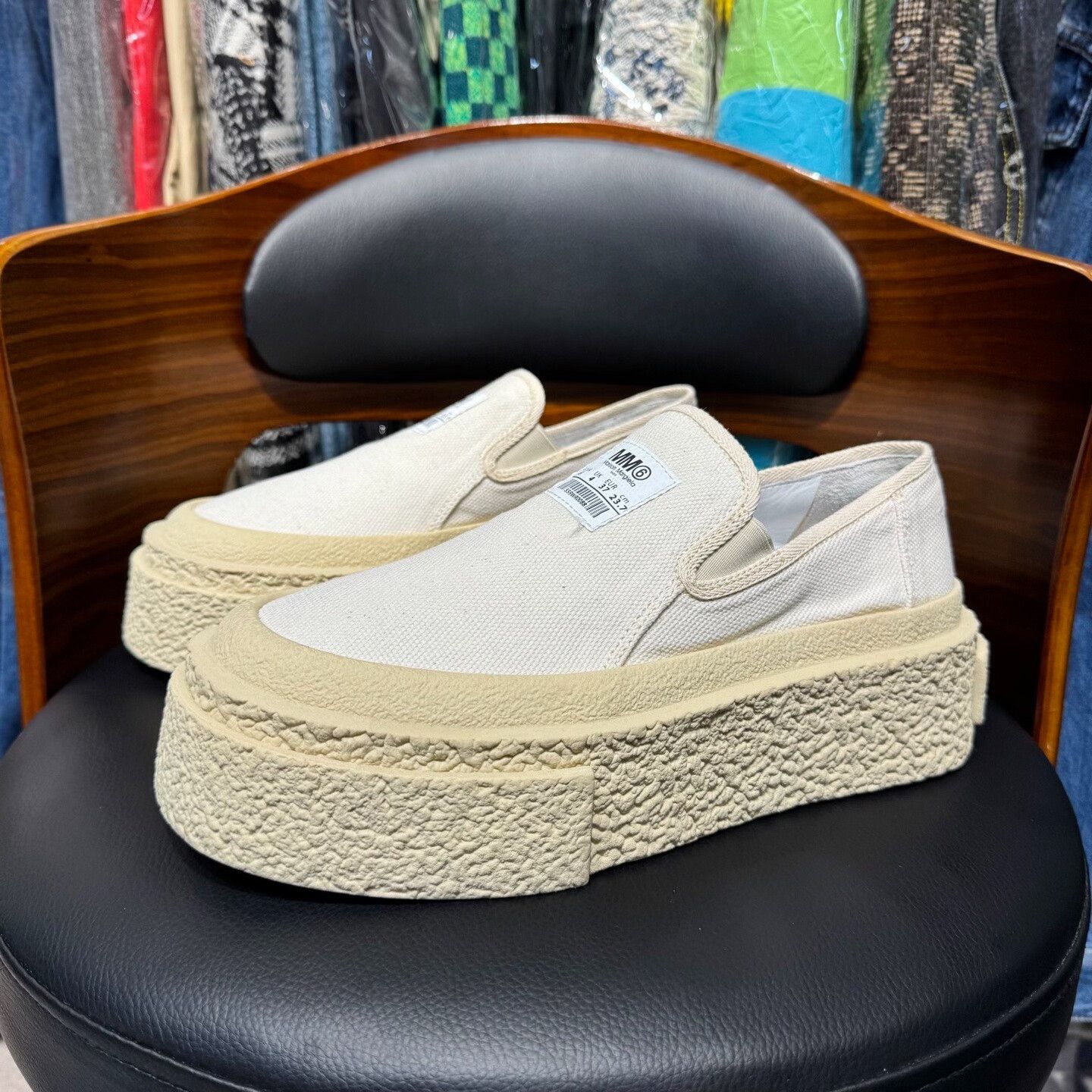 Maison Margiela Maison Margiela Canvas Lowtop Sneakers us_6-5 Women Size US 6.5 / IT 36.5 - 1 Thumbnail