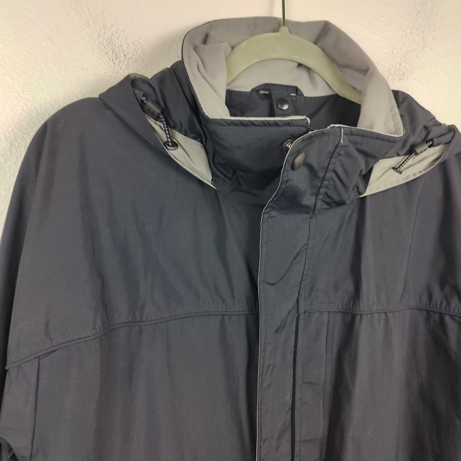 L.L. Bean LL Bean All Seasons Shell Jacket Mens Medium Navy Blue Size US M / EU 48-50 / 2 - 2 Thumbnail