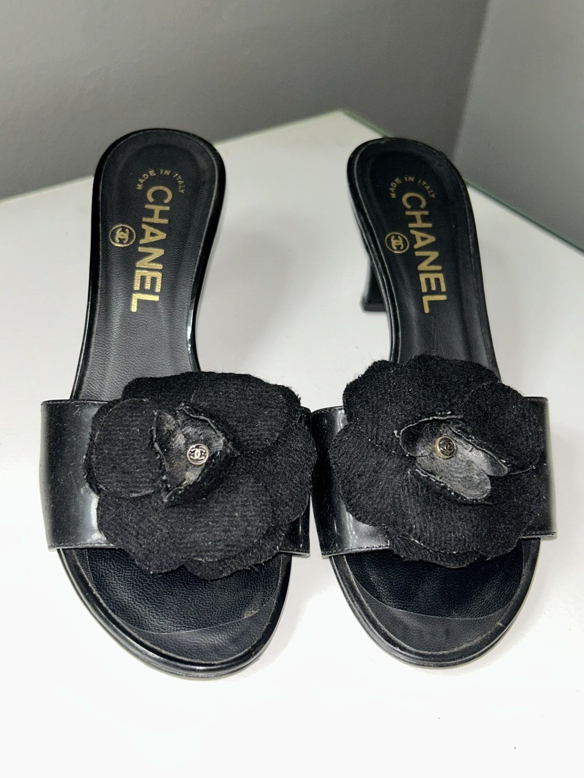 Chanel Chanel Black Camellia Embellished Peep Toe Heels size 34 1/2 Size US 4.5 / IT 34.5 - 9 Thumbnail