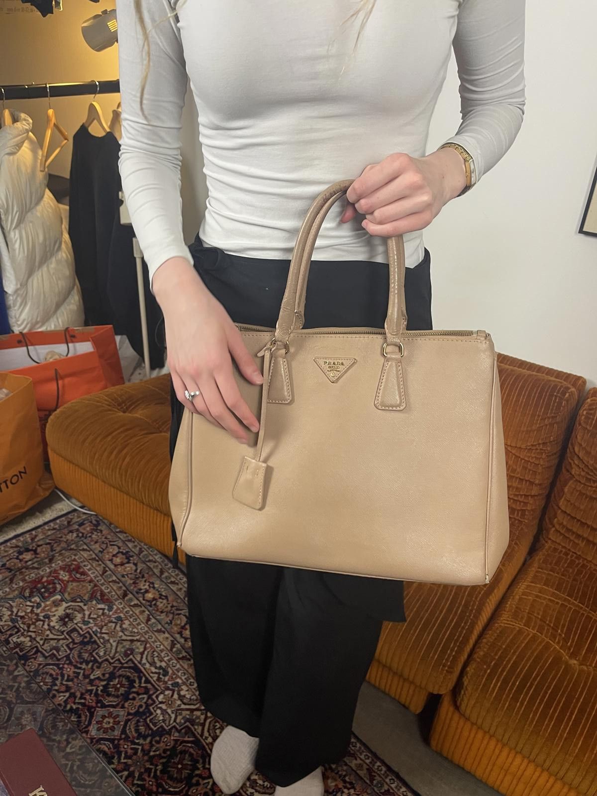 Prada Prada - Beige Leather Tote Bag Size ONE SIZE - 3 Thumbnail