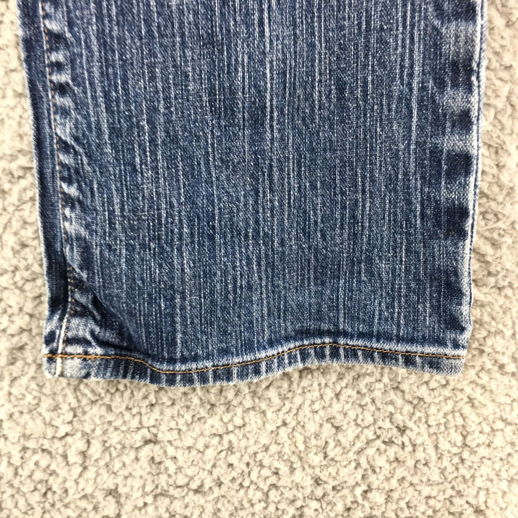 Eddie Bauer Eddie Bauer Jeans Womens Bootcut Blue Medium Wash Denim Mid Rise Zip Fly 4R Inseam 27.5in Regular Fit Bootscut Jeans Womens Size 27" / US 4 / IT 40 - 5 Thumbnail