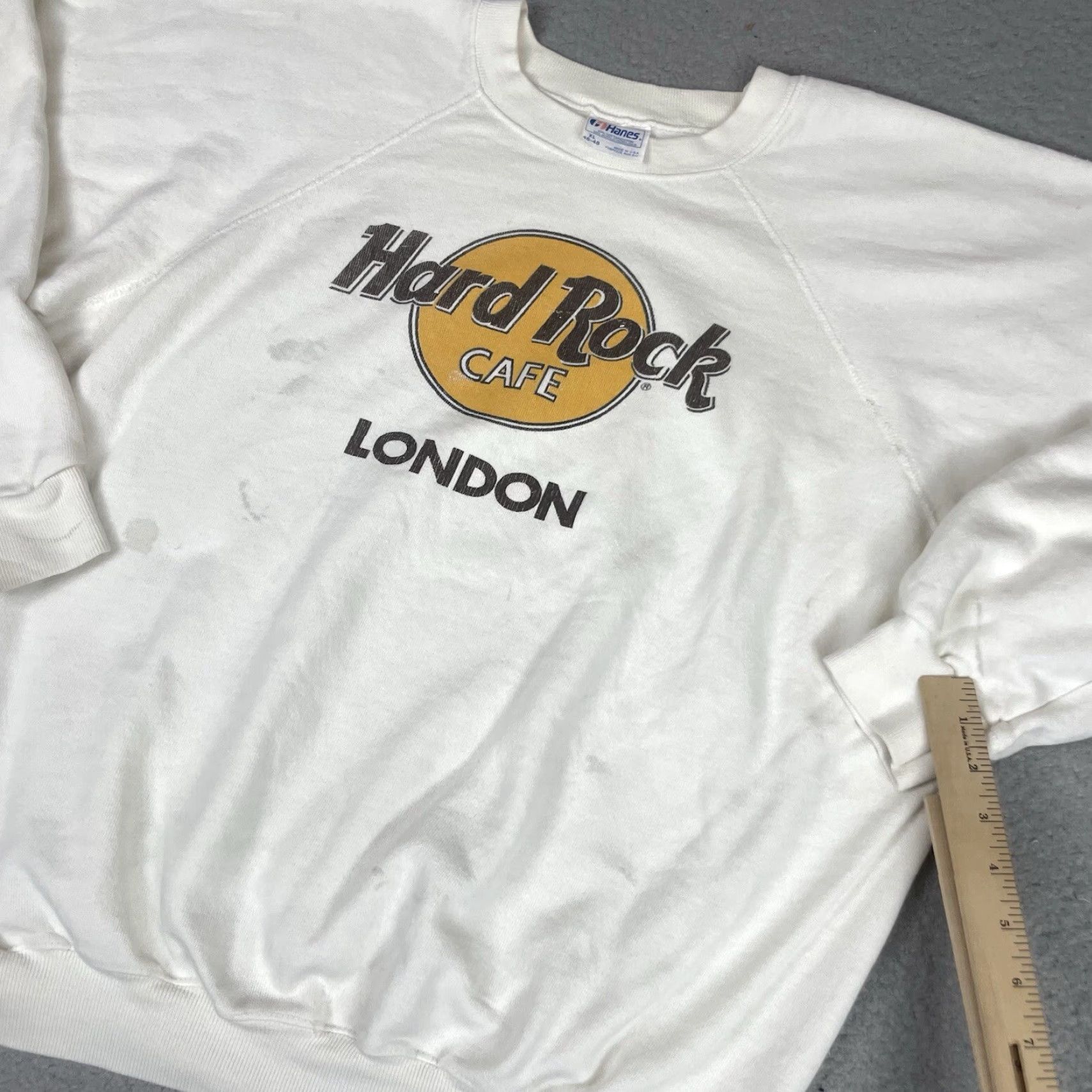 Hanes VINTAGE Hanes Hard Rock Cafe Sweatshirt Mens XL White Crewneck USA Made 80s Vtg Graphic Print Logo Sweatshirt Size US XL / EU 56 / 4 - 5 Thumbnail