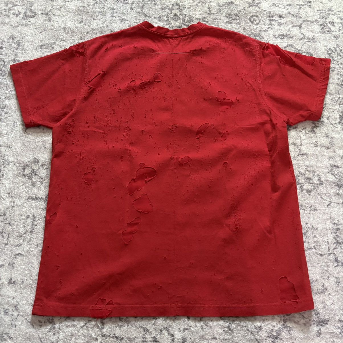 Givenchy Givenchy Bullet Hole Destroyed Distressed T-Shirt Red Size US L / EU 52-54 / 3 - 6 Thumbnail