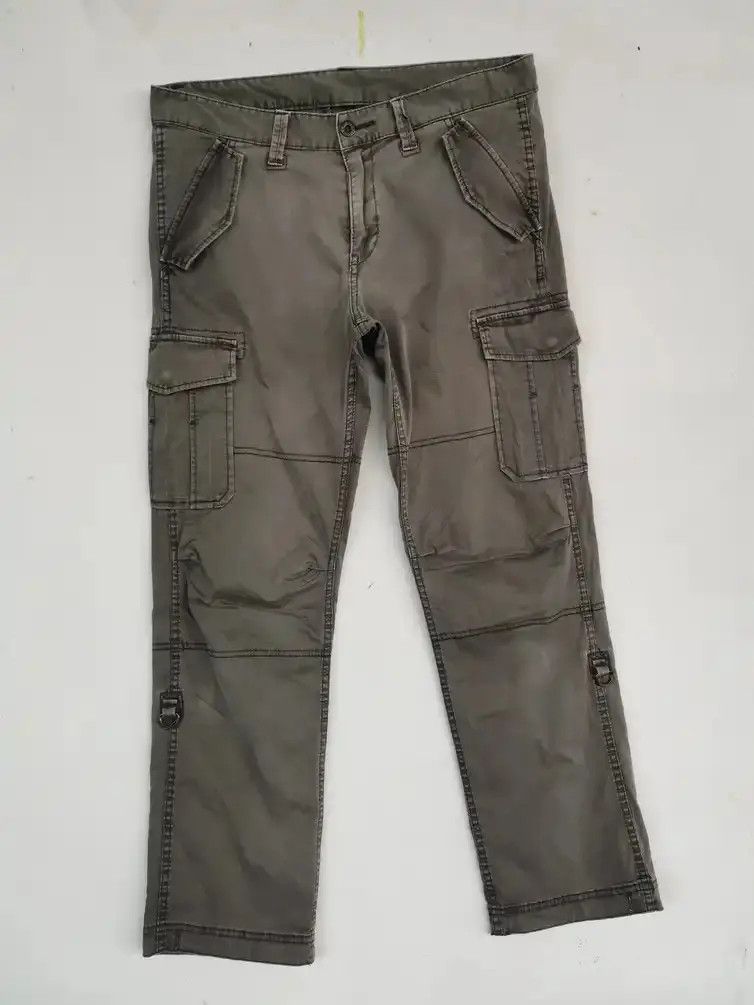 Japanese Brand × Uniqlo Rare!!! Uniqlo Tactical Cargo Multipocket Pants Size US 32 / EU 48 - 1 Thumbnail