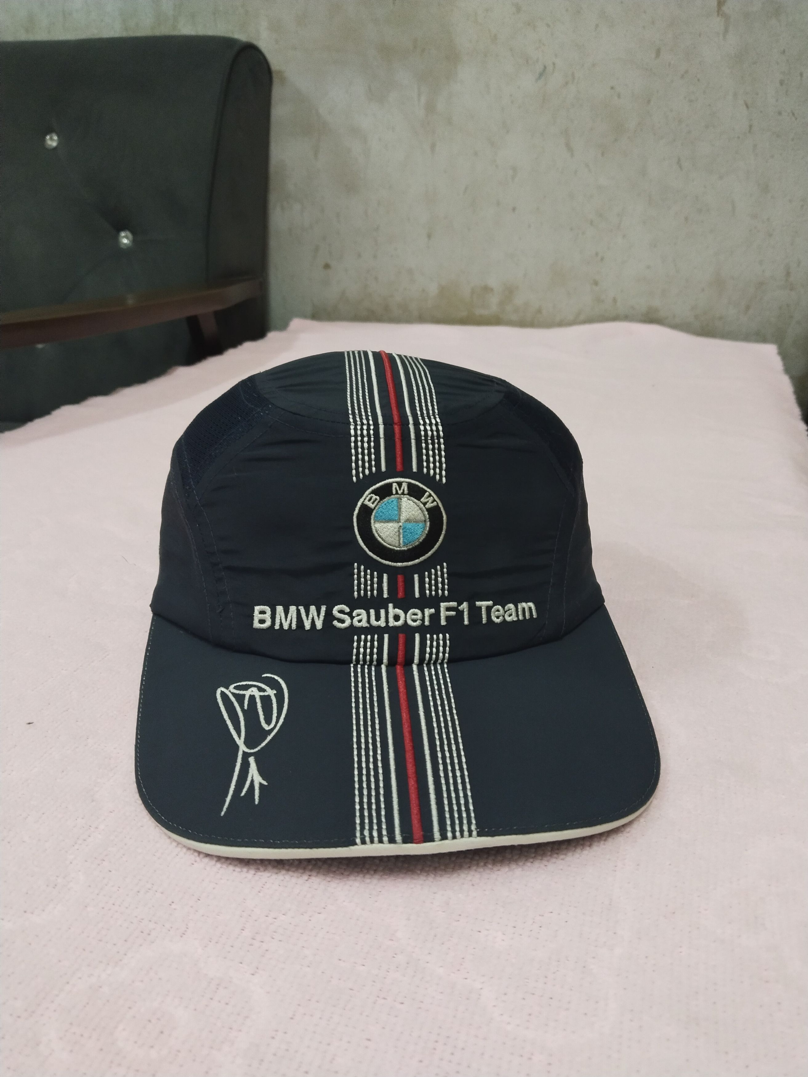 Formula 1 VINTAGE BMW SAUBER FORMULA 1 TEAM PETRONAS CAP Size ONE SIZE - 1 Thumbnail