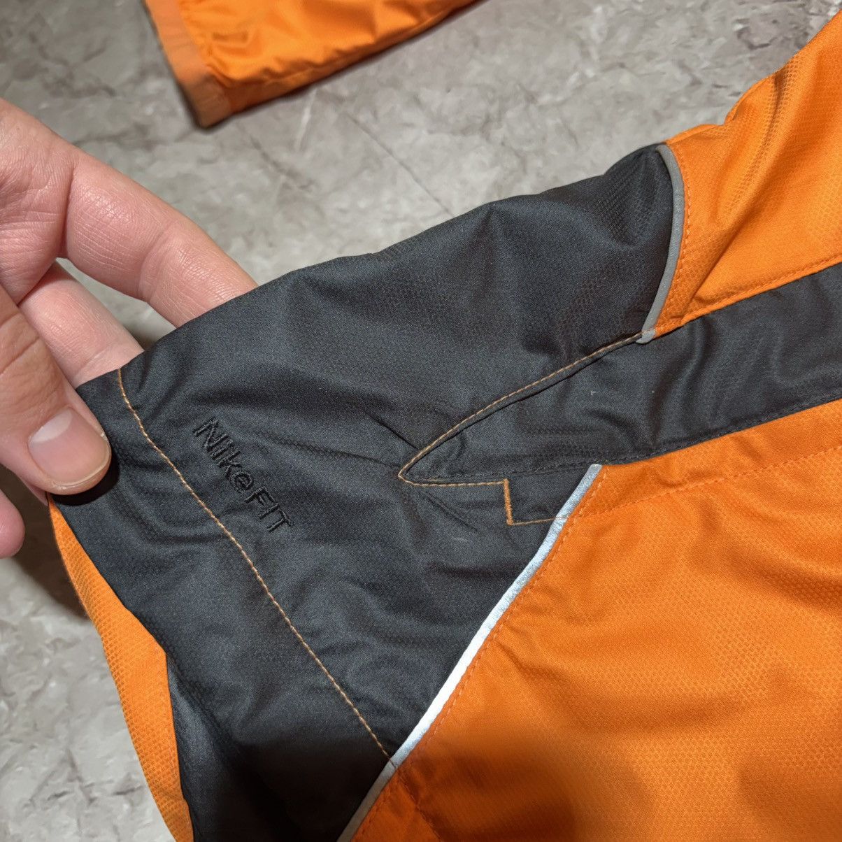 Nike Nike Y2K Zip Off Sleeve Windbreaker 2in1 Running Jacket Vest Size US XL / EU 56 / 4 - 6 Thumbnail