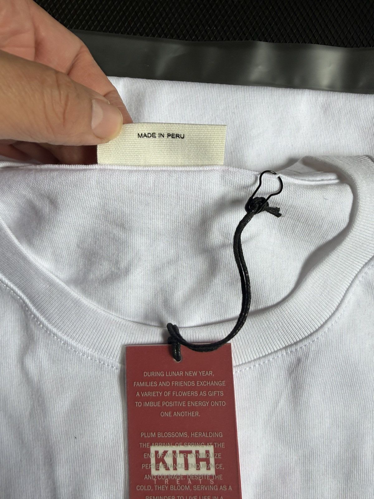 Kith Kith Treats Year of the Snake Tee White L streetwear Size US L / EU 52-54 / 3 - 5 Thumbnail