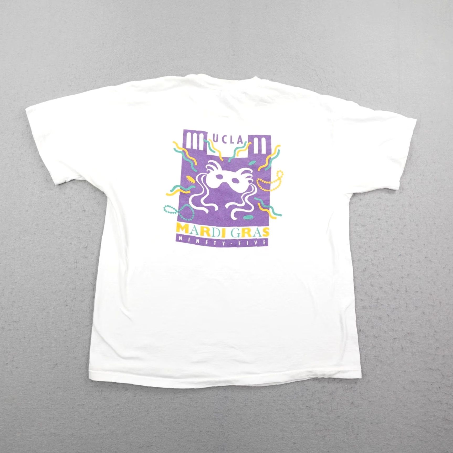 Hanes VINTAGE UCLA Bruins Mardi Gras Shirt Mens XL White Graphic Print 1995 90s Tee Size US XL / EU 56 / 4 - 7 Thumbnail