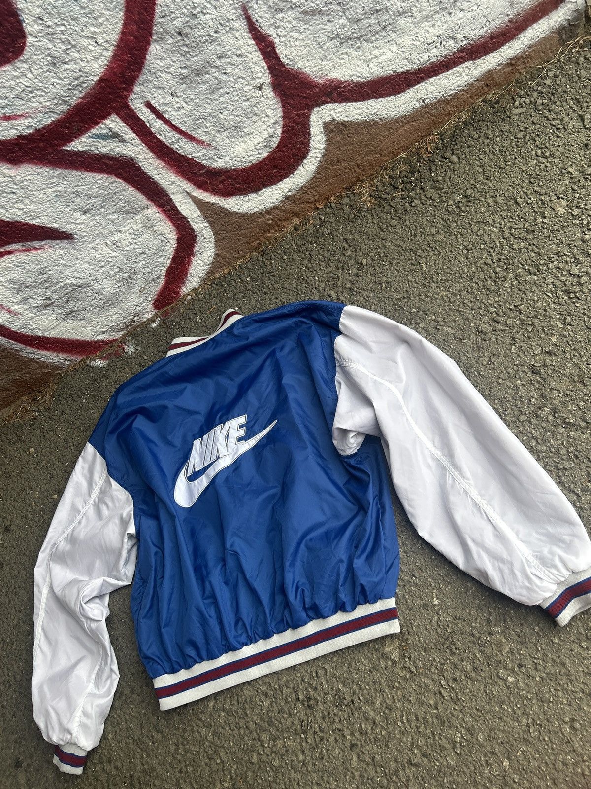 Nike Nike reversible bomber jacket big swoosh logo Size US XL / EU 56 / 4 - 4 Thumbnail
