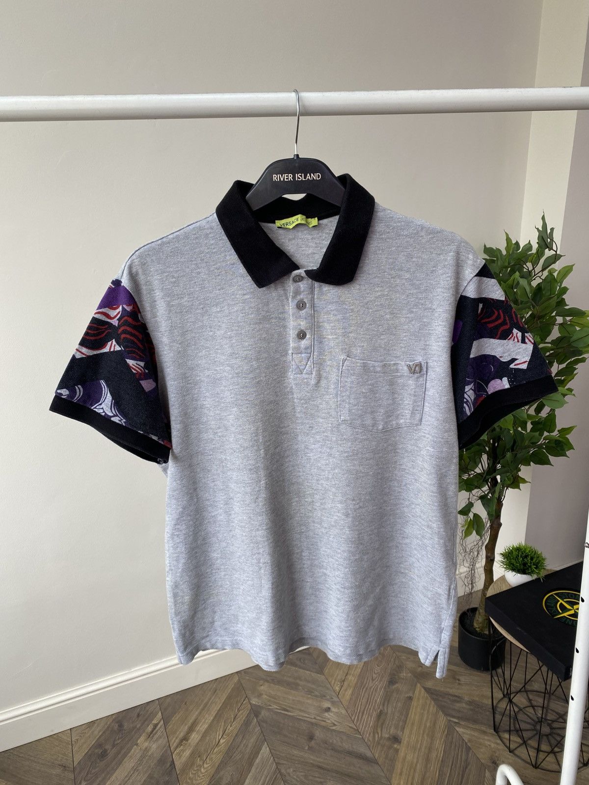 Designer × Versace Jeans Couture × Vintage Vintage Versace Jeans luxury polo shirt Size US L / EU 52-54 / 3 - 2 Thumbnail