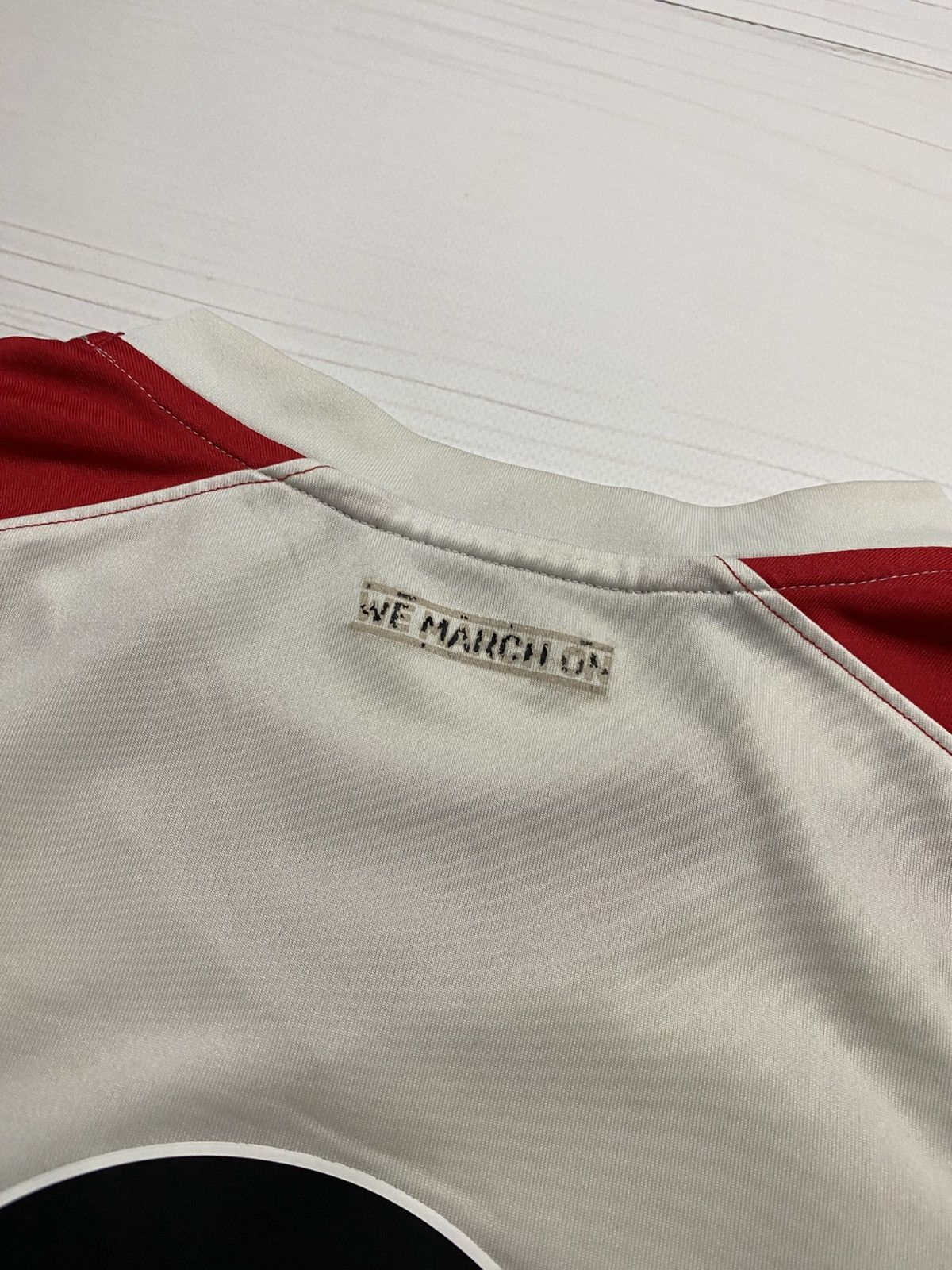 Under Armour Vintage Under Armour Southampton 2017/18 #2 player jersey Size US M / EU 48-50 / 2 - 18 Thumbnail