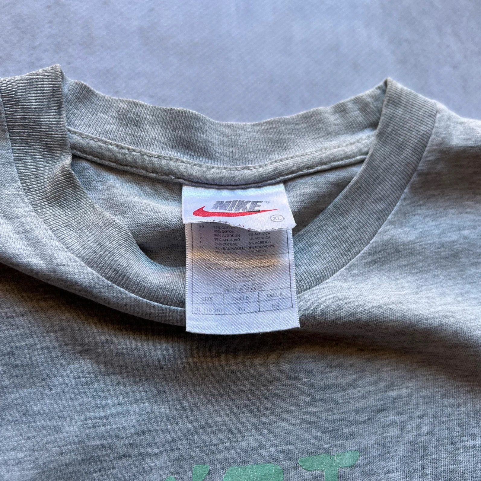 Nike vintage 90s NIKE Just Do It T shirt retro rare tee 00s Size US S / EU 44-46 / 1 - 5 Thumbnail