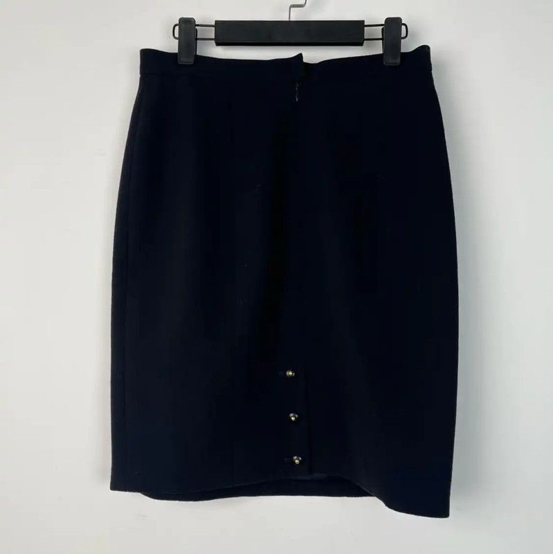 Chanel Chanel Summer Black Midi Skirt 0089 Size 28" / US 6 / IT 42 - 1 Thumbnail