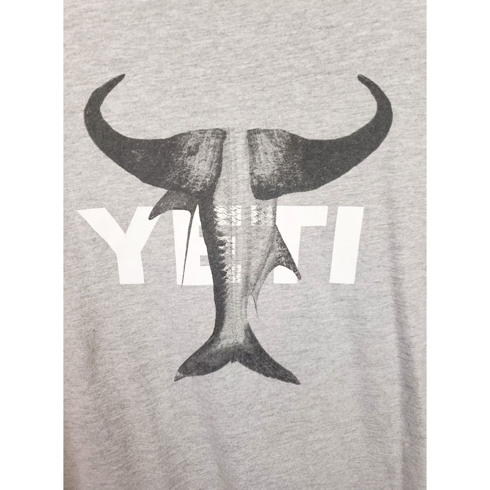 Yeti Yeti Mens 2XL Graphic Gray T-shirt Tee Buffalo Horns Fish Tail Logo Outdoor Size US XXL / EU 58 / 5 - 3 Thumbnail