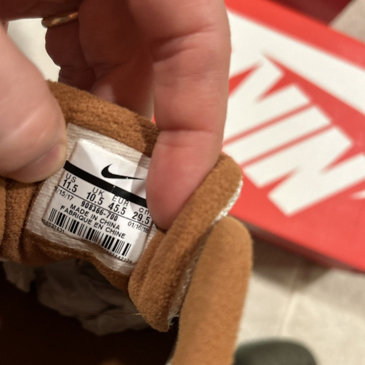 Nike Size 11.5 - Nike Air Max 1 Premium Retro Curry 2018 Size US 11.5 / EU 44-45 - 9 Thumbnail