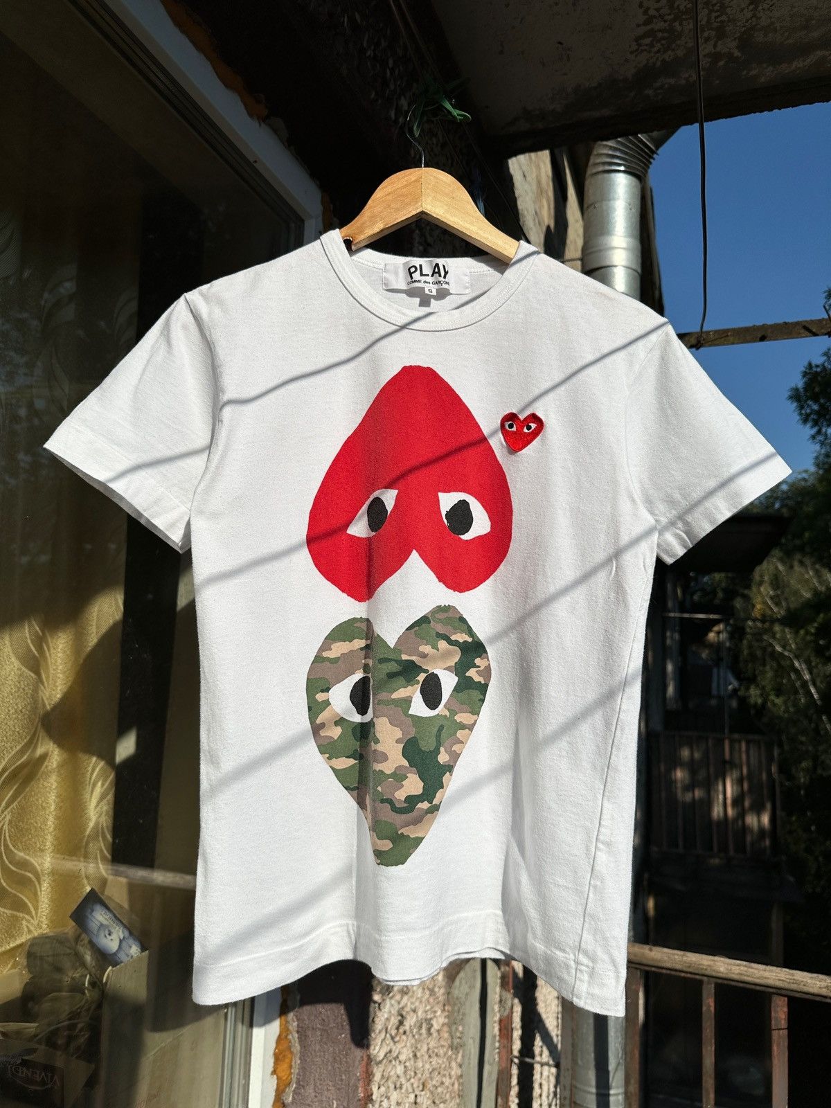 Women's Comme des Garçons Play Double Heart White T-Shirt