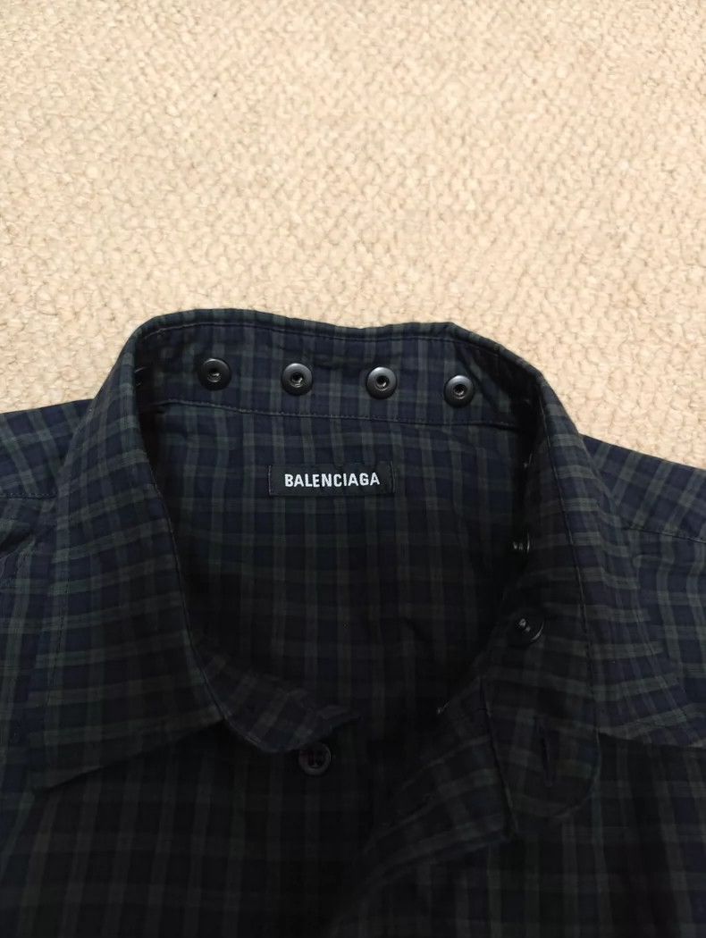 Balenciaga Balenciaga size 37 Black and green button plaid shirt coat Size US M / EU 48-50 / 2 - 2 Thumbnail