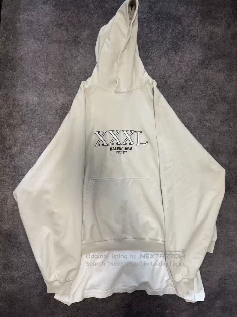 Balenciaga Balenciaga XXXL Beige Fake Two Piece Sweater Size US L / EU 52-54 / 3 - 1 Thumbnail