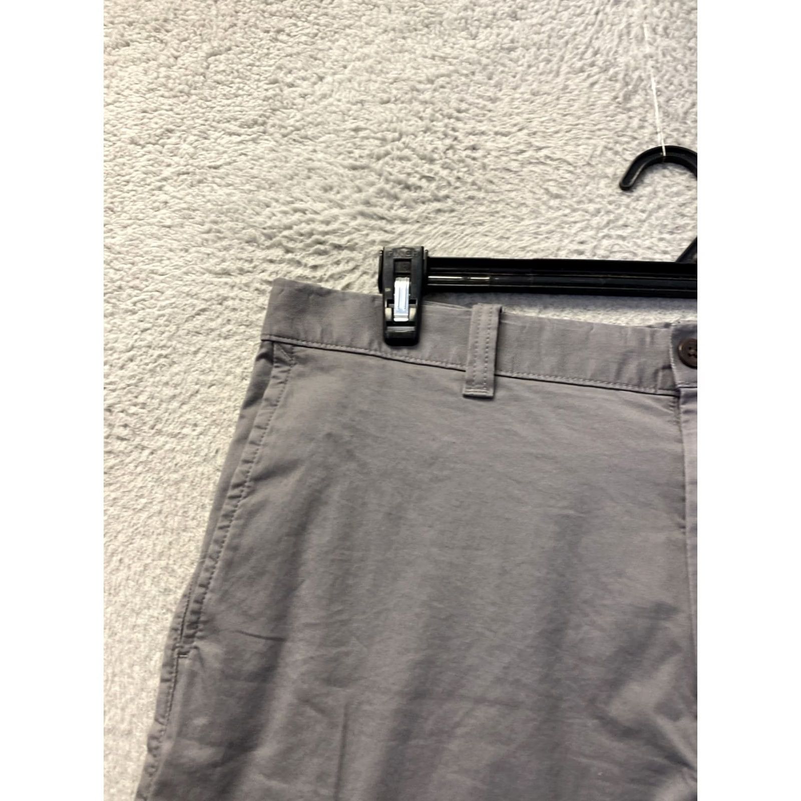 J.Crew J.CREW Shorts Men 36 Gray Chino Flat Front Pockets Stretch /0827 Size US 36 / EU 52 - 4 Thumbnail