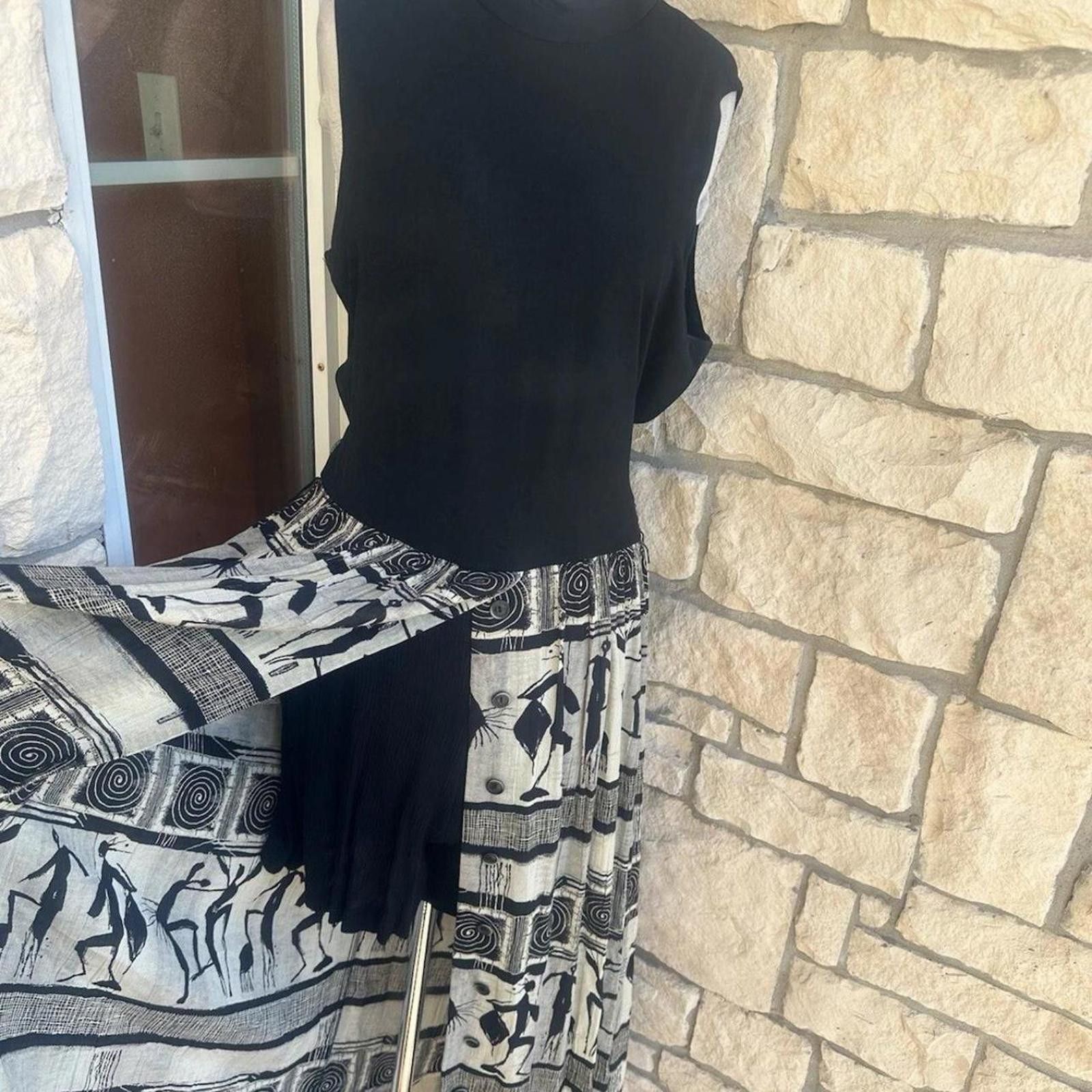 Other Black and white maxi skirt with a boho touch #maxiskirt Size 28" / US 6 / IT 42 - 1 Thumbnail