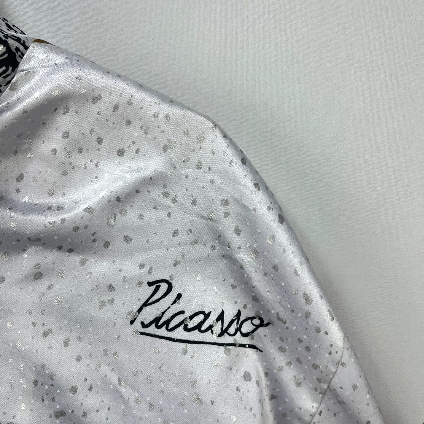 Vintage VINTAGE Picasso Windbreaker Art Jacket Medium AOP Windbreaker 90s Mens White Jacket M Picasso Windbreaker Art Jacket Mens White 90s AOP Vintage Size US M / EU 48-50 / 2 - 5 Thumbnail