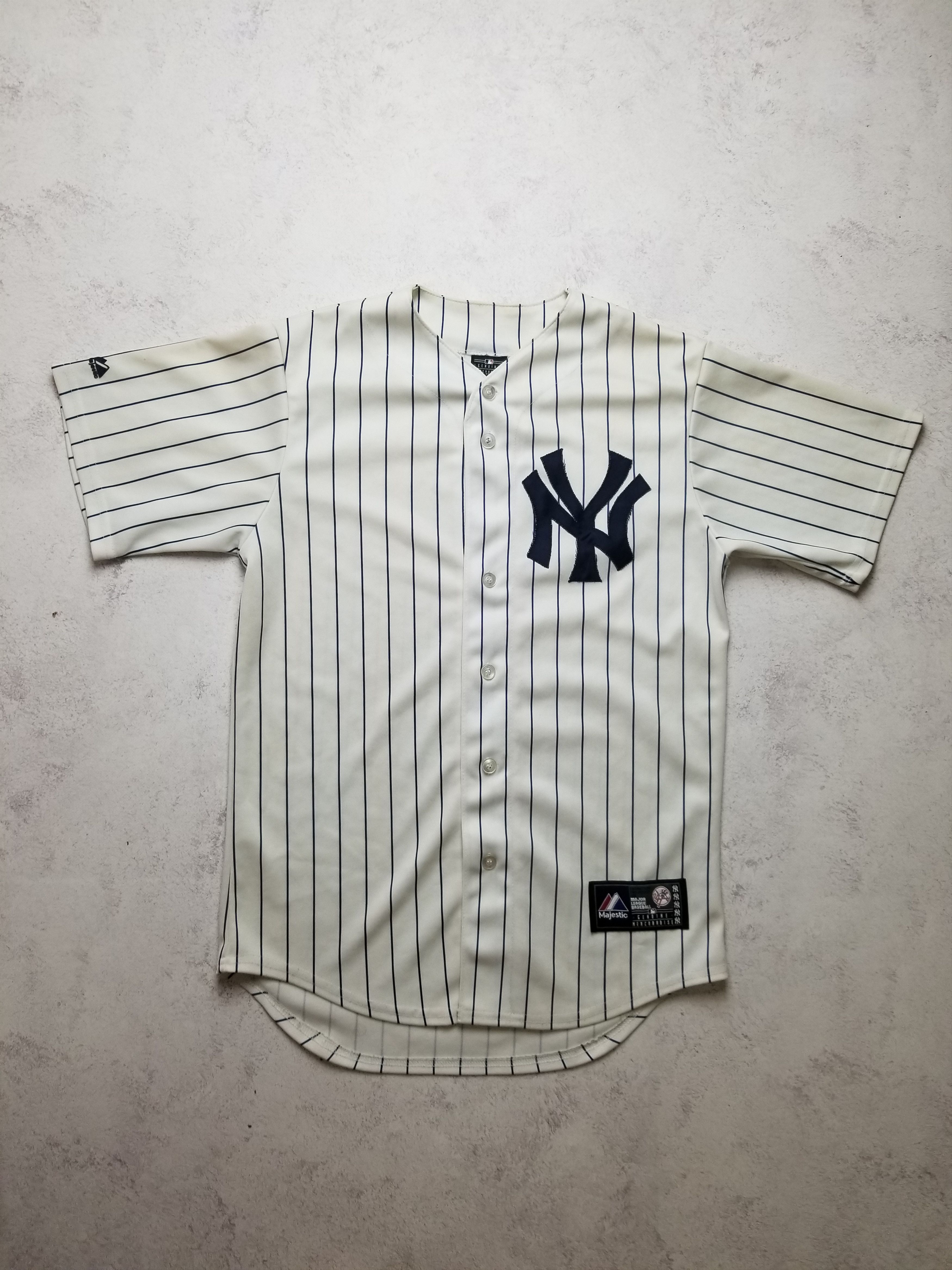 Majestic Vintage Majestic MLB New York Yankees Pinstripe Home Jersey Size US S / EU 44-46 / 1 - 1 Thumbnail