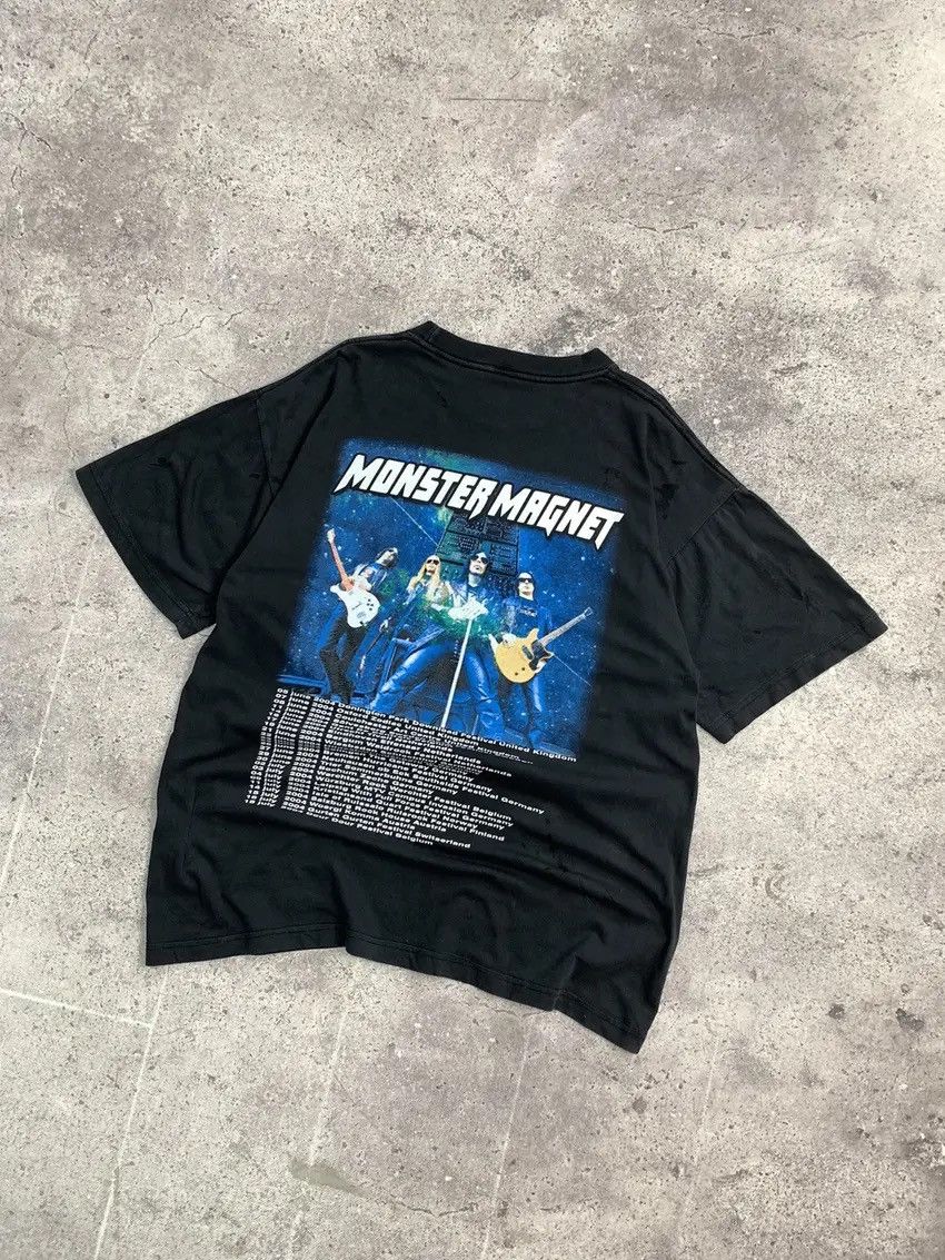 Japanese Brand × Vintage Vintage T-shirt Y2K sk8 street style Monster Magnet Size US L / EU 52-54 / 3 - 9 Thumbnail