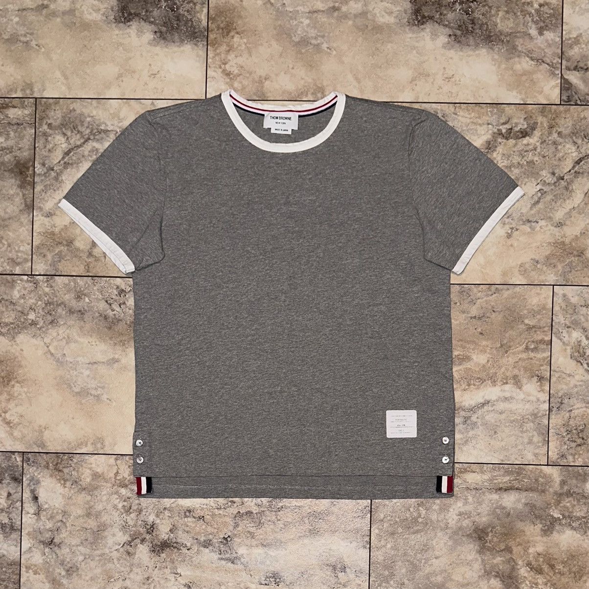 Thom Browne Thom Browne Contrast Trim Ringer Short Sleeve T-Shirt Gray 1 Size US S / EU 44-46 / 1 - 1 Thumbnail