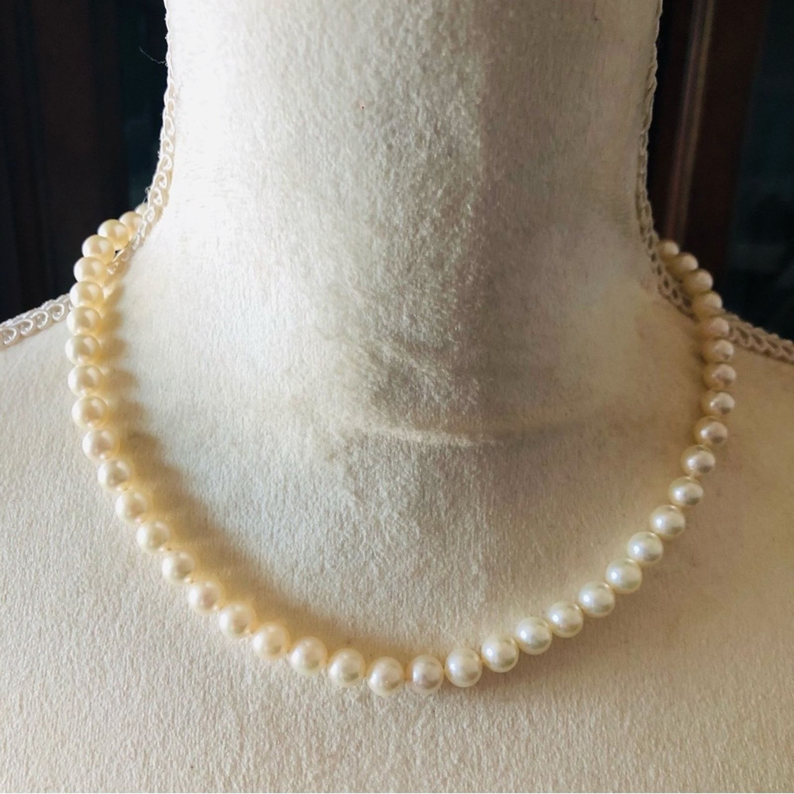 Vintage Vintage genuine freshwater pearl 14k gold box clasp necklace Size ONE SIZE - 2 Thumbnail