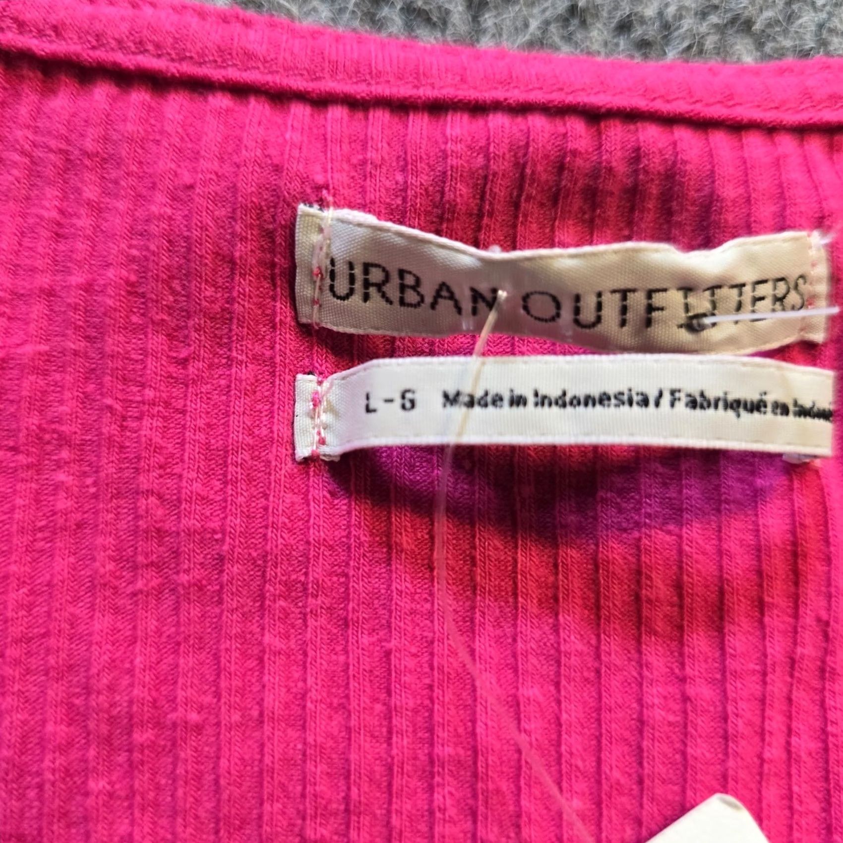 Urban Outfitters Urban Outfitters Top Women's Large Pink Ribbed Cropped Long Sleeve Capsule Casual Shirt Size L / US 10 / IT 46 - 4 Thumbnail