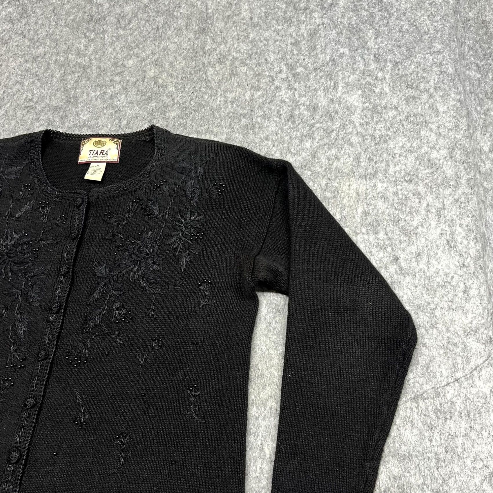 Vintage Vintage Tiara International Sweater Womens M Black Beaded Cardigan Floral 90s Size M / US 6-8 / IT 42-44 - 7 Thumbnail