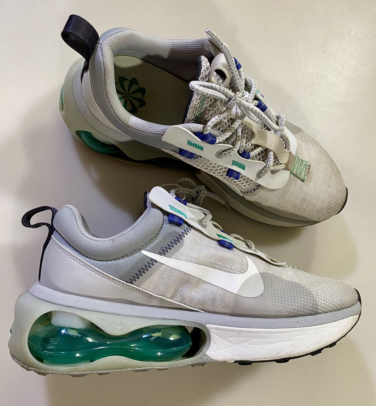 Nike VGC Nike Air Max 2021 Photon Dust Clear Emerald 10.5 Size US 10.5 / EU 43-44 - 1 Thumbnail