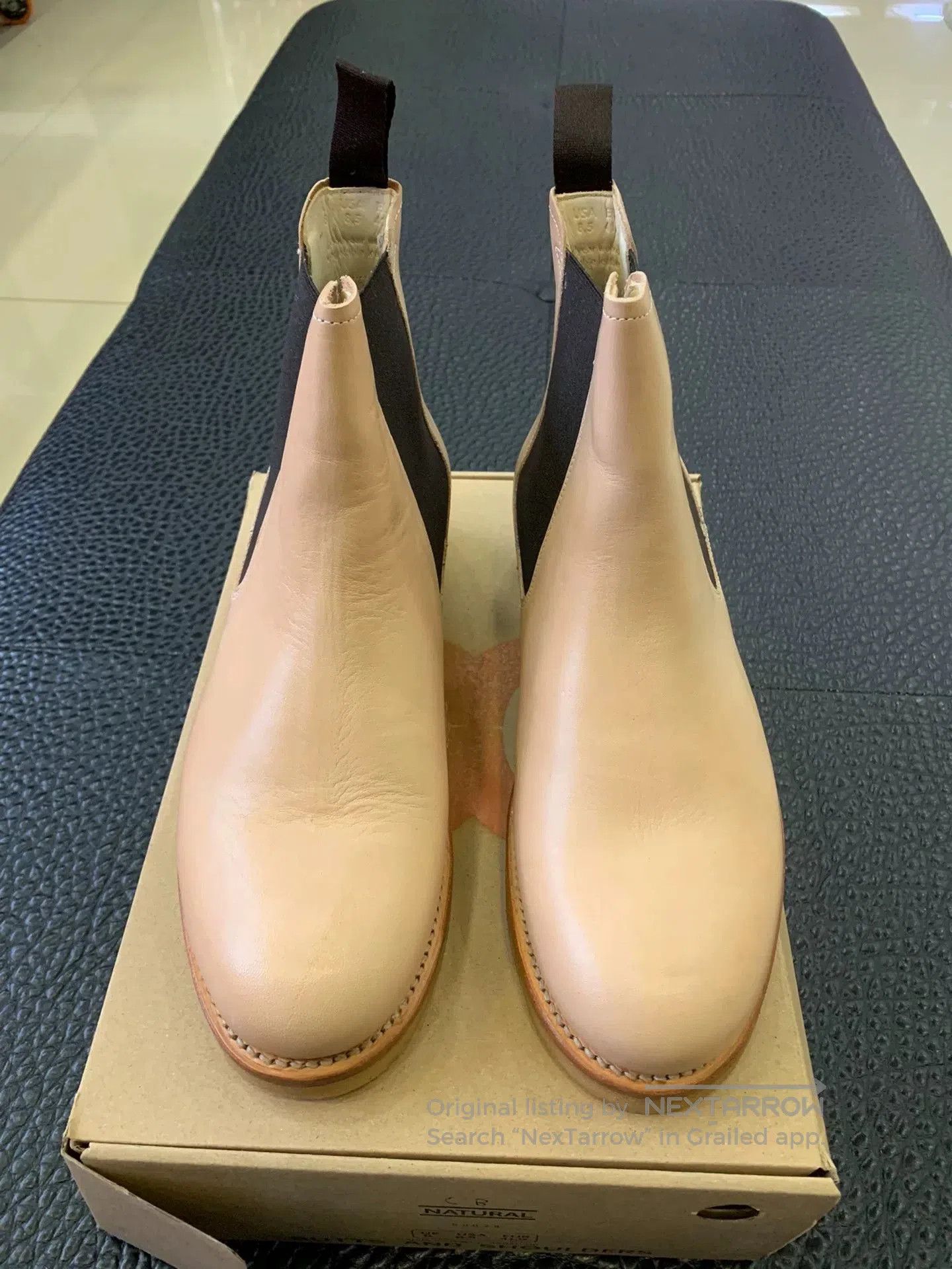 Japanese Brand natural leather chelsea boots size 8.5. Size US 8.5 / EU 41-42 - 1 Thumbnail