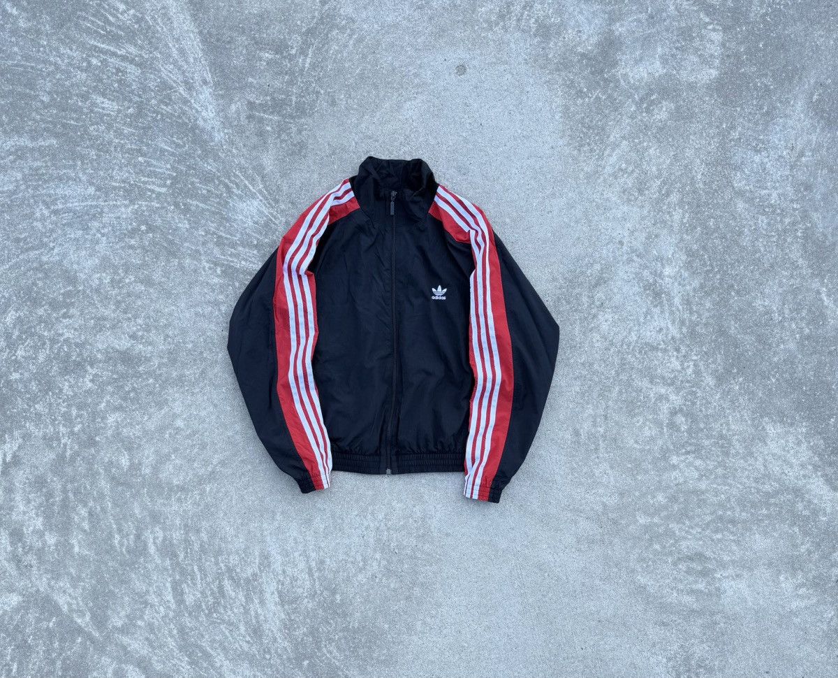 Adidas Vintage Adidas y2k avantgarde streetwear track nylon jacket Size S / US 4 / IT 40 - 4 Thumbnail