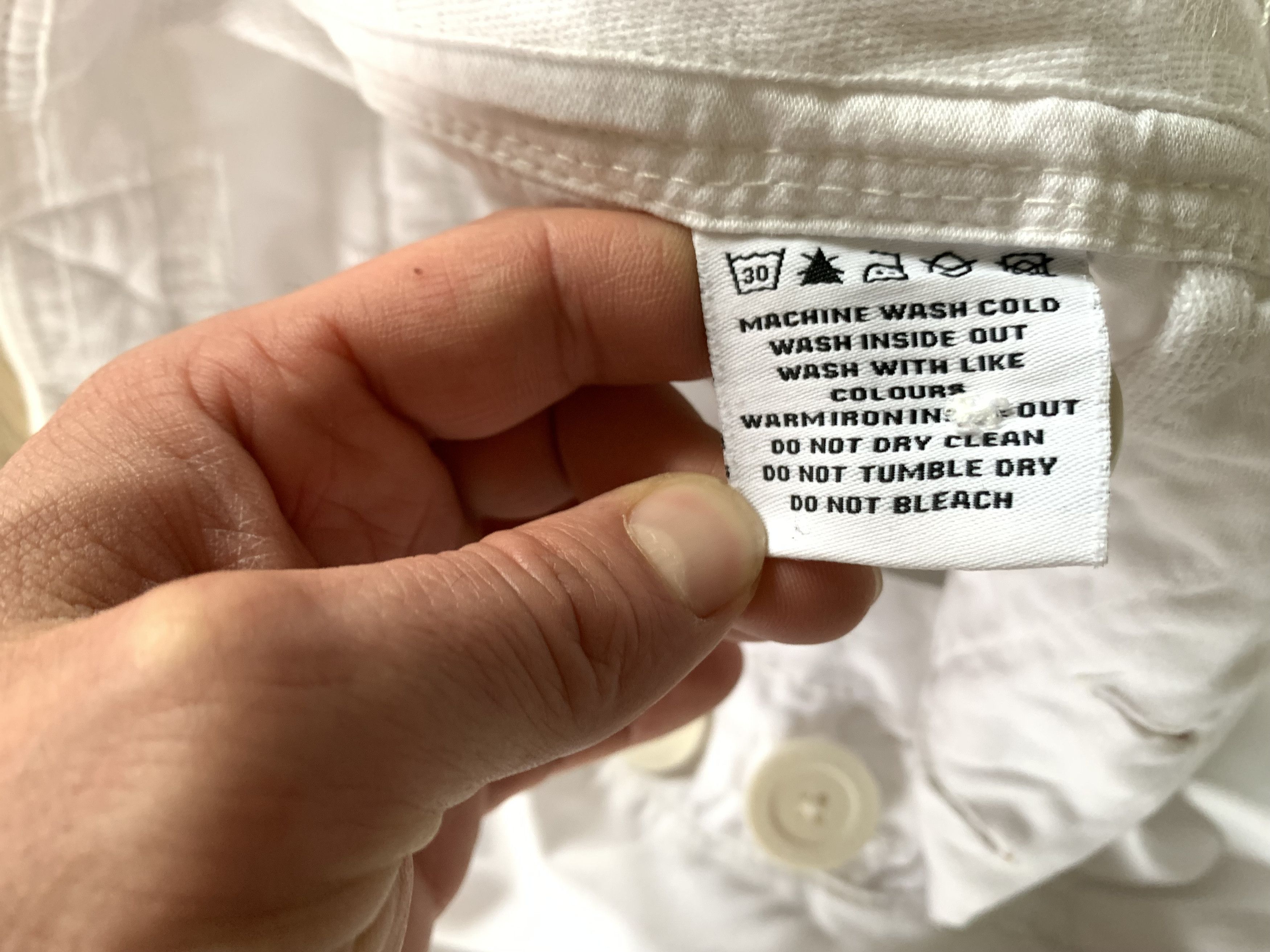 Japanese Brand × Superdry Superdry White Cotton Multi Pocket Cargo Shorts Size US 33 - 11 Thumbnail
