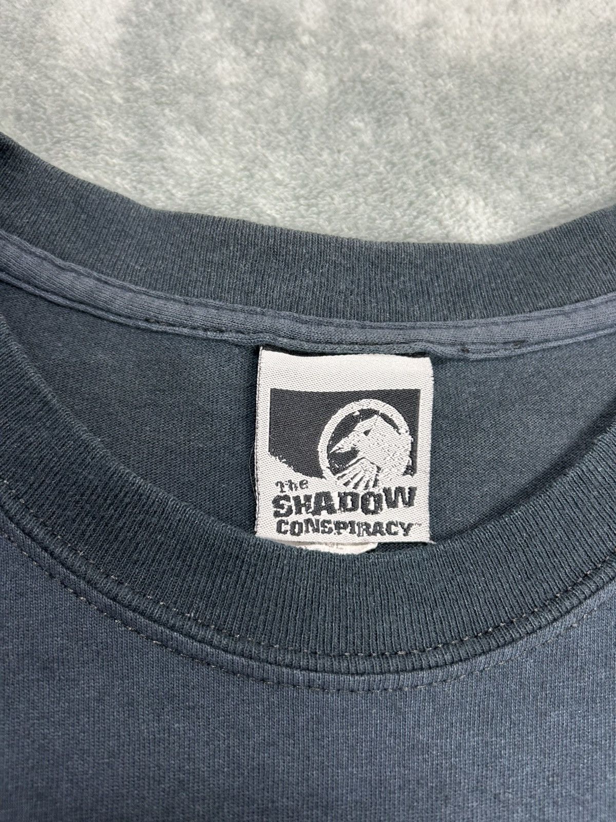 Santa Cruz Skateboards Vintage The Shadow Conspiracy Size US L / EU 52-54 / 3 - 5 Thumbnail