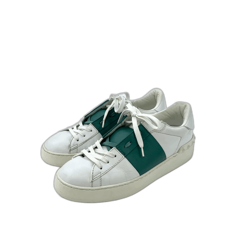 Valentino Valentino Valentino Size 38.5 White Studs Laced Casual Shoes Size US 6 / EU 39 - 1 Thumbnail