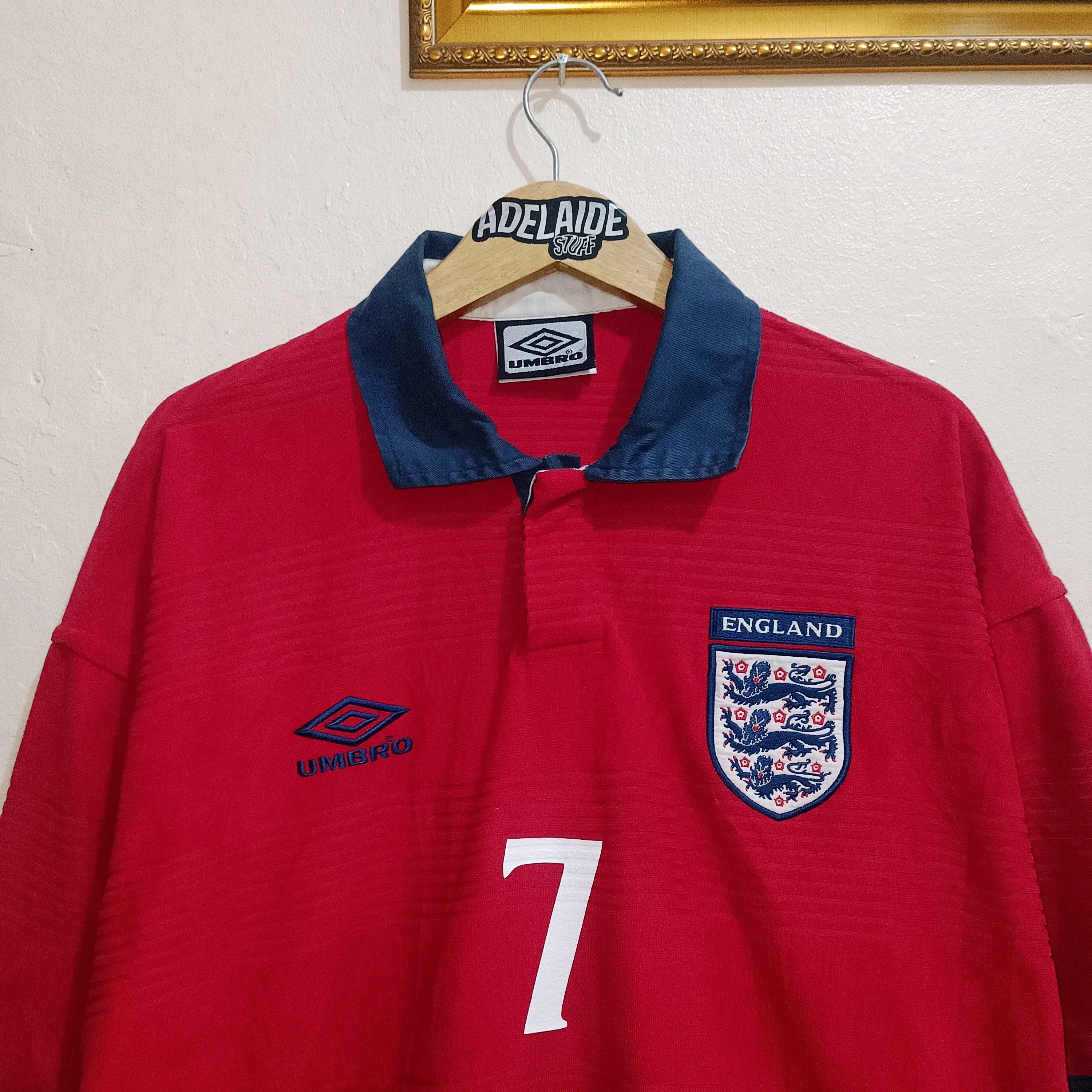 Umbro England 1999-2001 Away Jersey Size US M / EU 48-50 / 2 - 2 Thumbnail