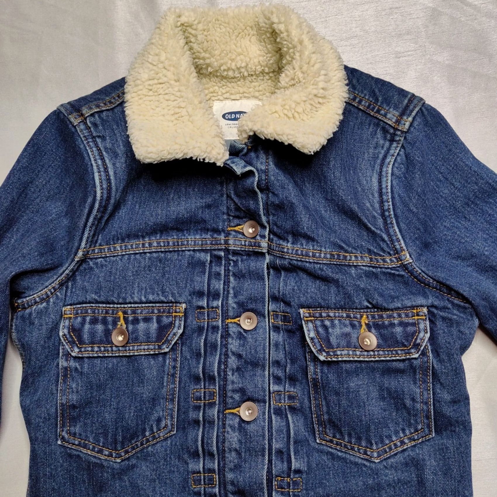 Old Navy VINTAGE Old Navy Women XS Sherpa Faux Fur Lined Blue Denim Trucker Jacket Size XS / US 0-2 / IT 36-38 - 3 Thumbnail