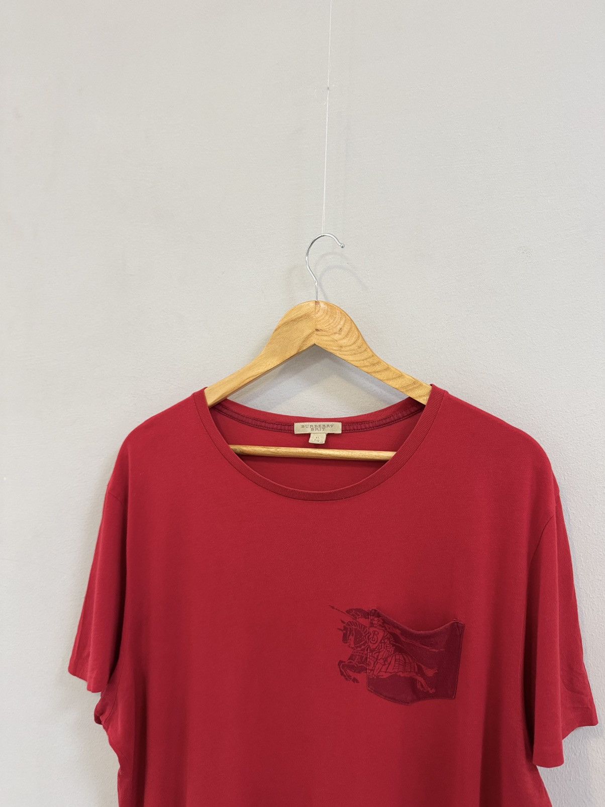 Burberry Burberry Brit Red Tee Shirt Size US XL / EU 56 / 4 - 2 Thumbnail