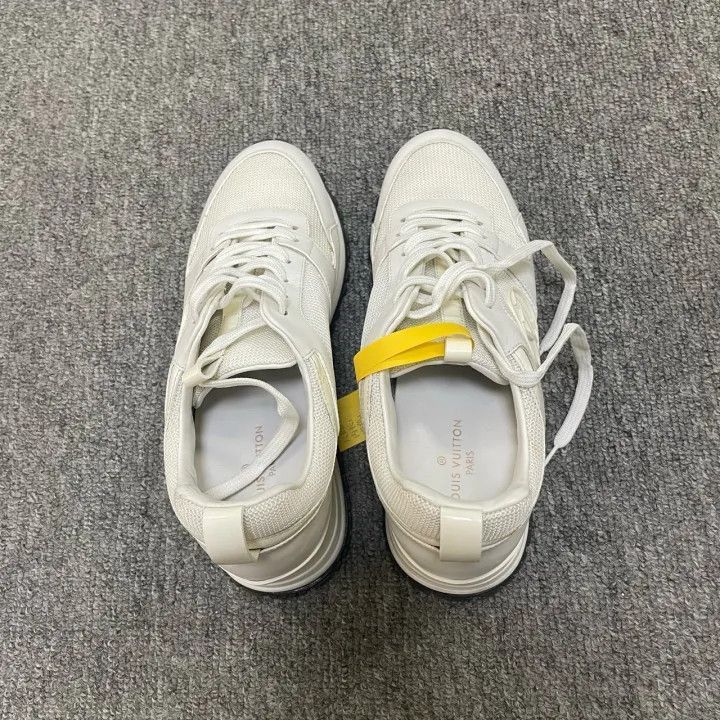 Other Louis Vuitton White Logo Lace-Up Sneakers -2508 Size US 5.5 / EU 38 - 3 Thumbnail