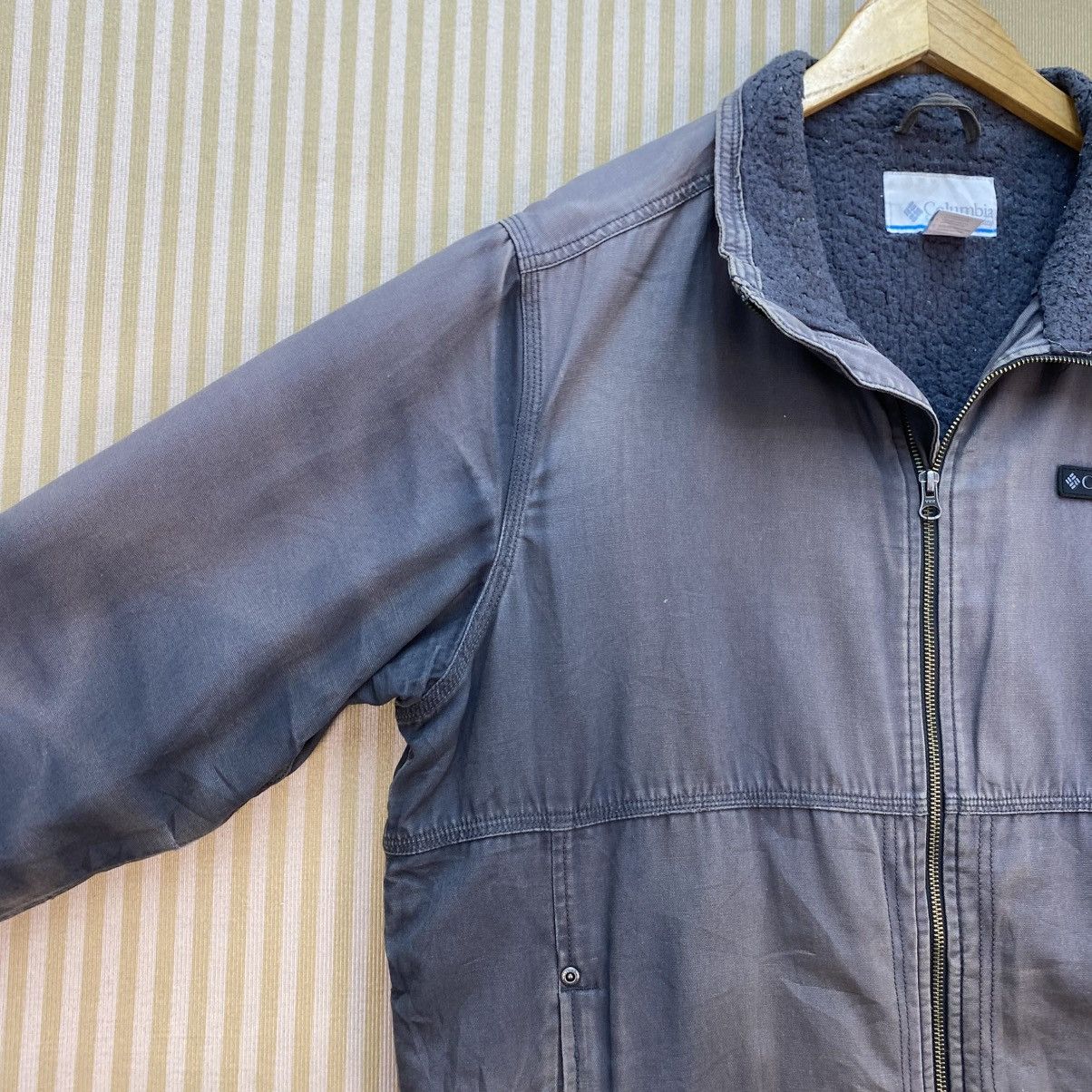Japanese Brand 🫶Vintage Distressed Columbia Shearling Blanket Jacket Size US M / EU 48-50 / 2 - 3 Thumbnail